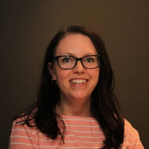 Holly Stewart photo
